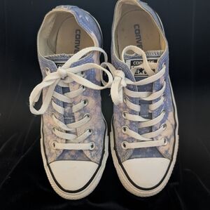 Converse Tie-Dye Blue and White Sneakers